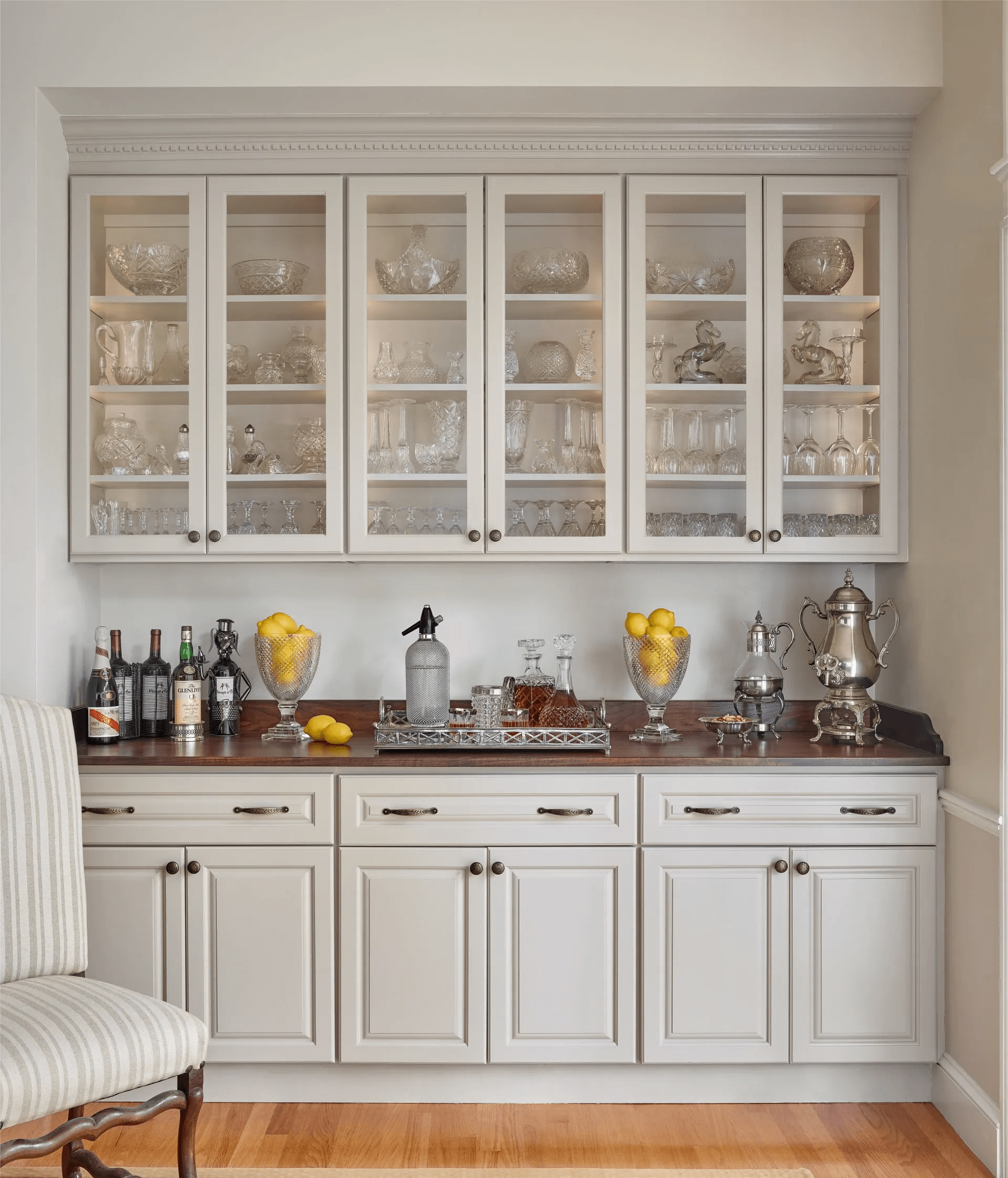 Dining wall outlet cabinet