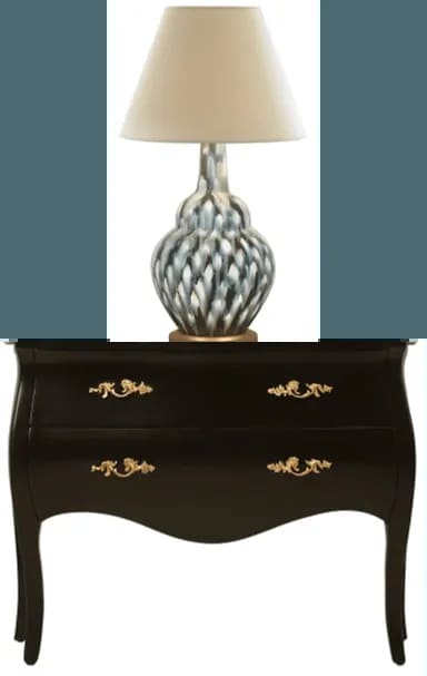 Chest+and+lamp 1920w