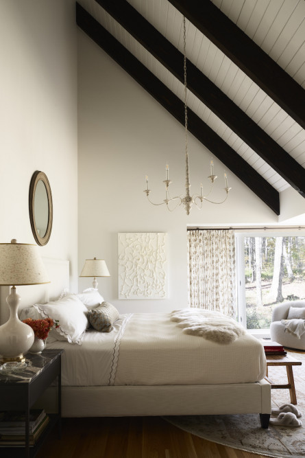 bedroom-design-angled-ceiling-wooden-beams-lenox-ma