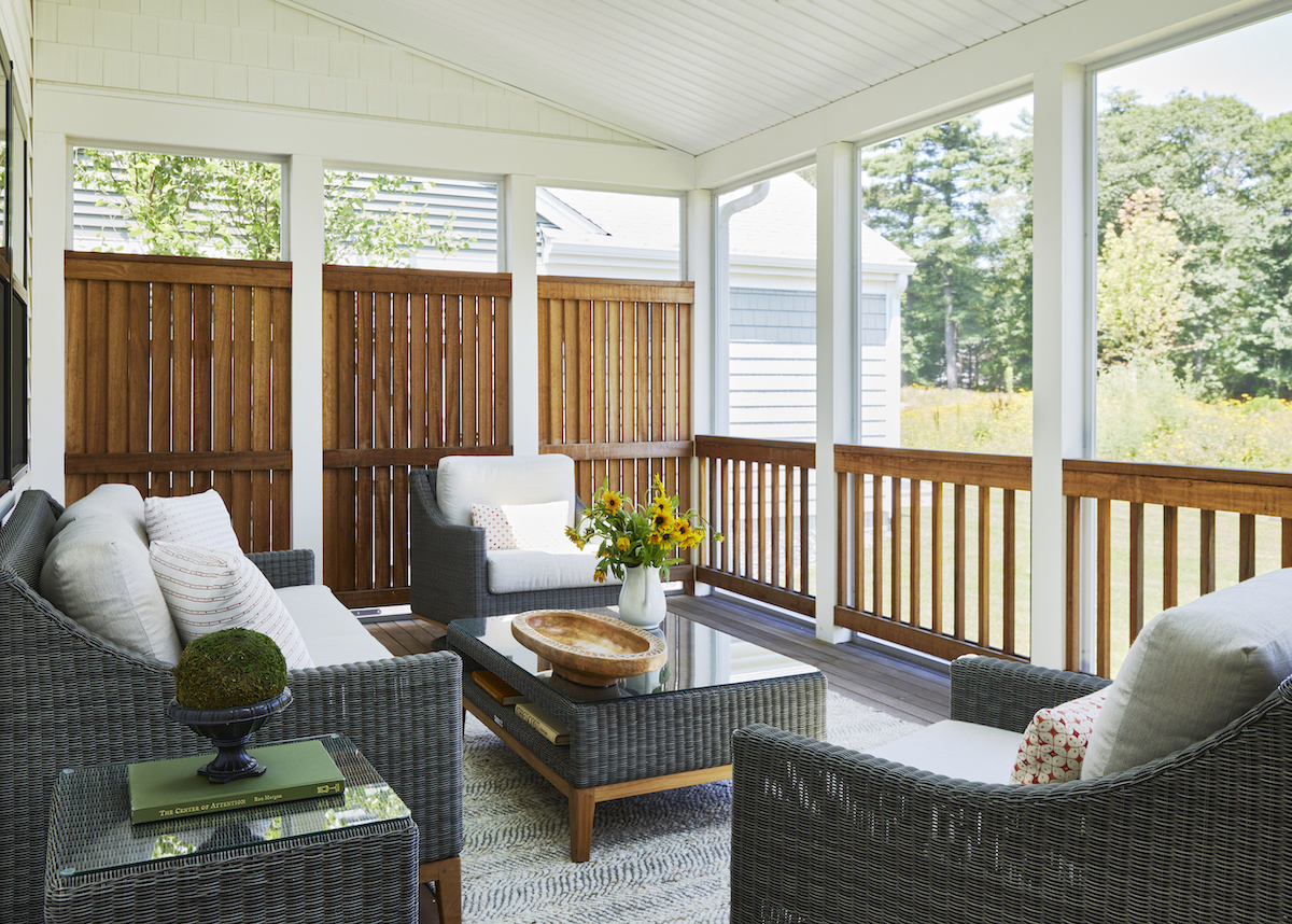 outdoor-screened-in-porch-design-westwood-ma